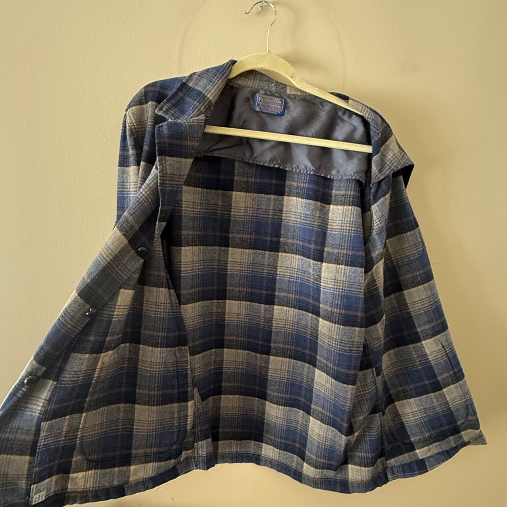 Men's Pendleton Plaid Jacket - Picture 7 of 8